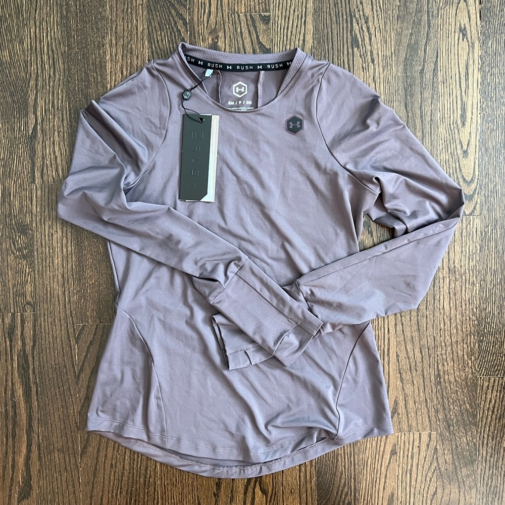 NWT UnderArmor workout long sleeve